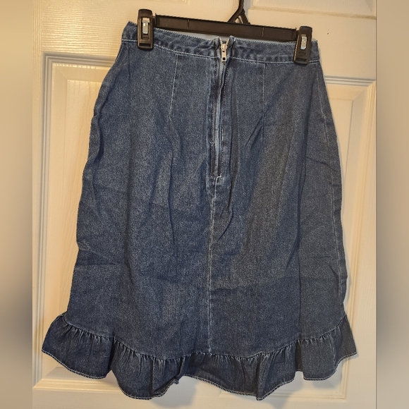 LADIES DENIM SKIRT, SZ XS/2, NEW - Picture 3 of 5